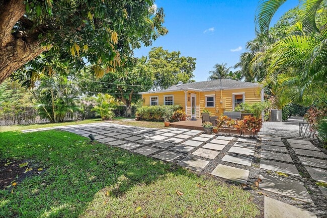 Photo - 428 Palmetto St (West Palm Beach, FL) House