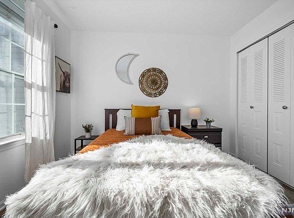 Foto del edificio - 5 Colgate Dr