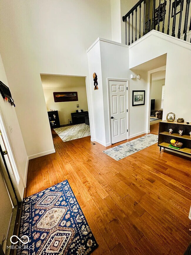 Foto del edificio - 5273 Ivy Hill Dr