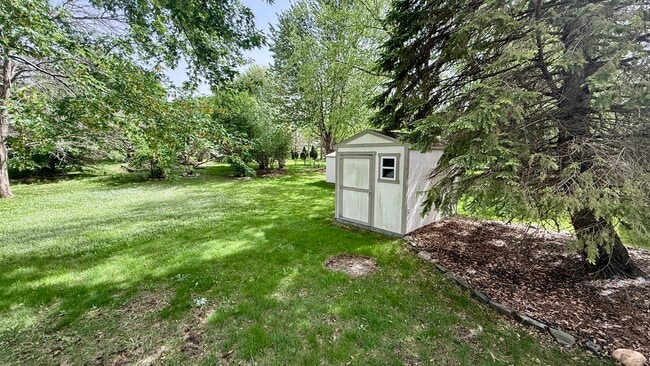 Building Photo - 3828 Fairhaven Rd