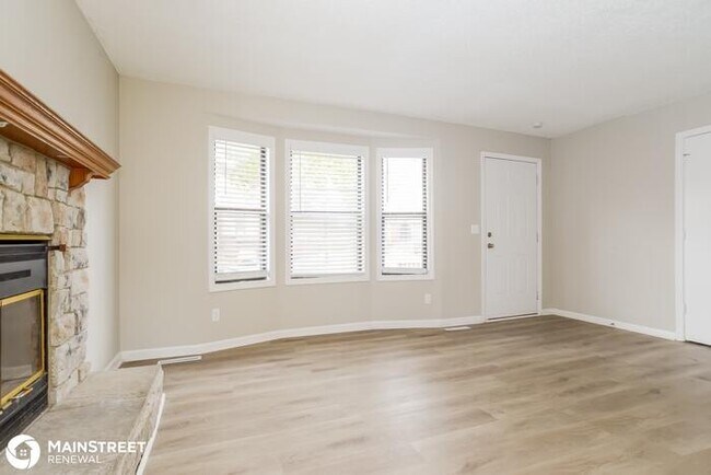 Foto del edificio - 800 VALERIE LN, GARDNER, KS 66030