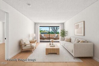 Building Photo - 4499 Via Marisol