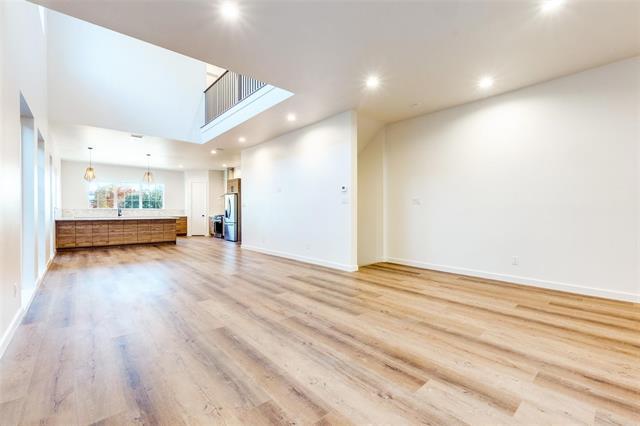 Foto del edificio - 2209 Wycliff Ave