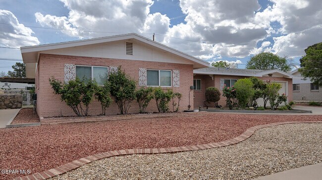 Foto del edificio - 9632 Gairloch Dr