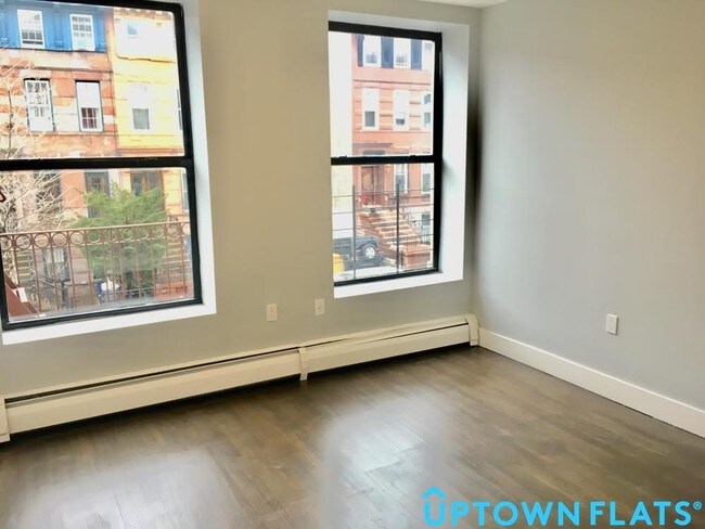 Building Photo - 763 Greene Ave