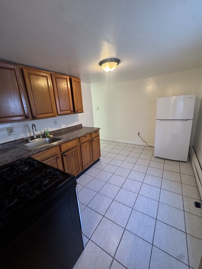 Foto del edificio - 3712 Winchester Ave
