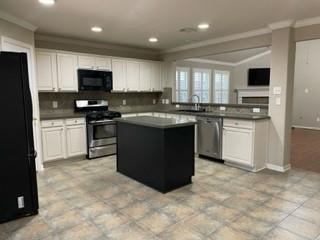 Foto del edificio - 2025 Creek Shore Ln