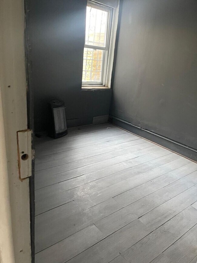 Foto del edificio - Charming 2BR Townhome in Philadelphia