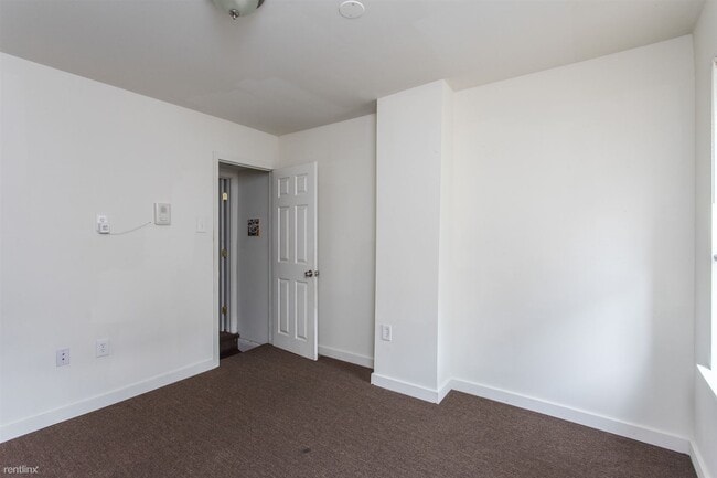 Building Photo - 3 br, 2 bath House - 1902 N DARIEN ST