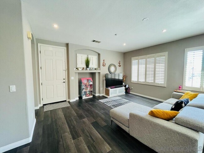 Foto del edificio - 1468 Clearview Way