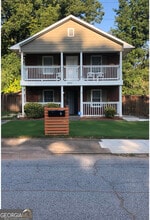 Building Photo - 2894 Randall St