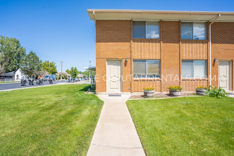 Primary Photo - 188 W 100 N St