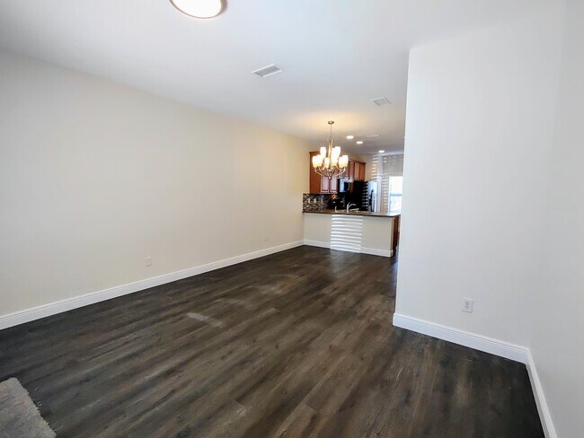 Foto del edificio - 653 Drake Bay Terrace