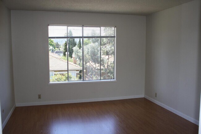 Foto del edificio - 1458 Hudson St