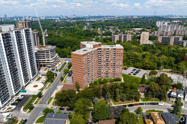 Building Photo - 75 Eastdale Avenue