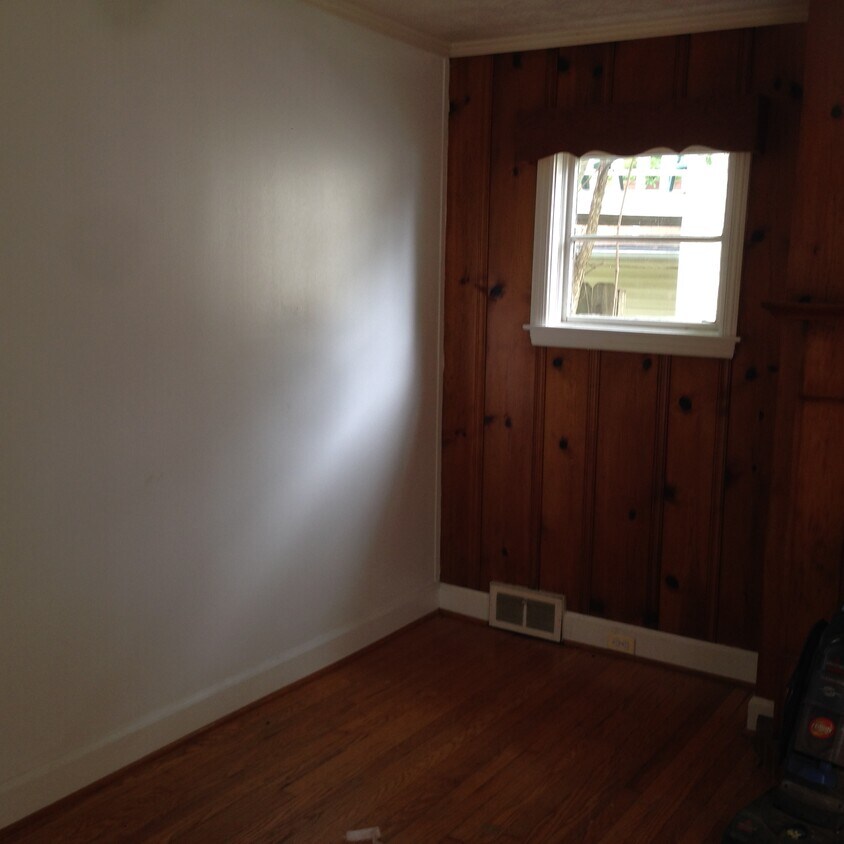 Primary Photo - 330 Oak St