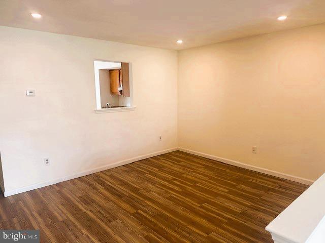 Building Photo - 131 Kendal Ct