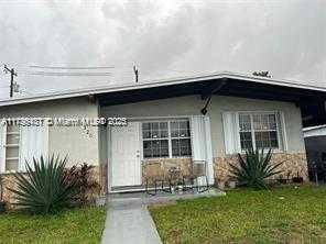 Foto principal - 4320 SW 107th Ave