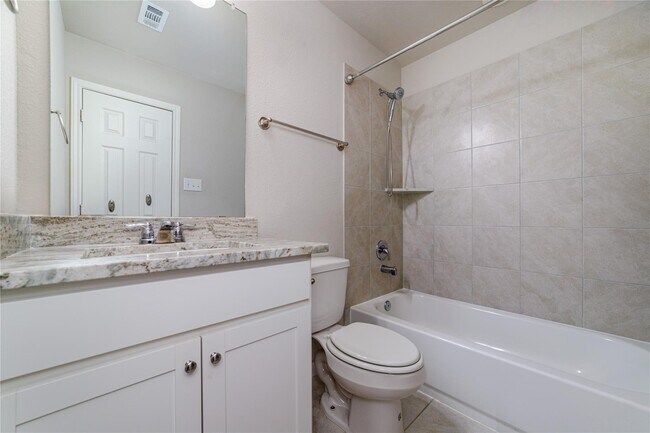 Foto del edificio - 24422 Skytrail Dr