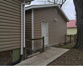 Building Photo - 1302 Bella Vista Rd