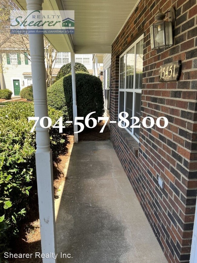 Building Photo - 2 br, 2.5 bath House - 15451 Asterwind Court
