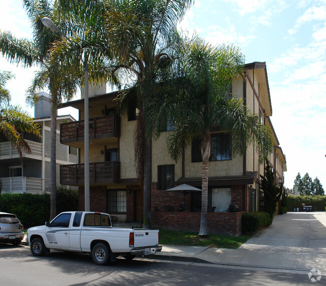 Foto del edificio - 5132 Dunbar Drive