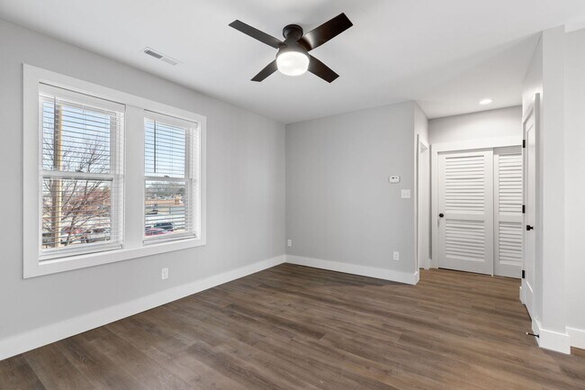 Foto del edificio - 6010 Southwest Ave