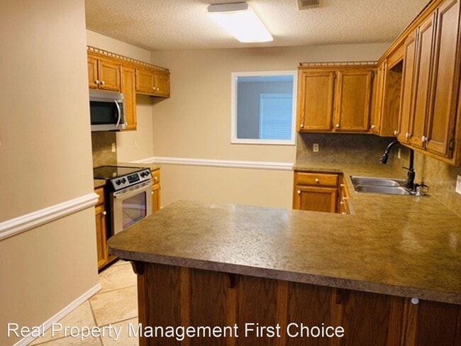 Building Photo - 3 br, 2 bath House - 306 Mitzi Lane