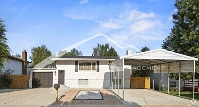 Building Photo - 610 Catalina Dr