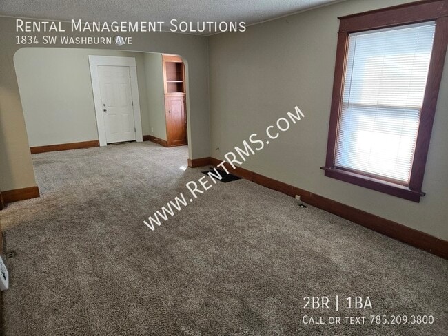 Building Photo - 1834 SW Washburn Ave