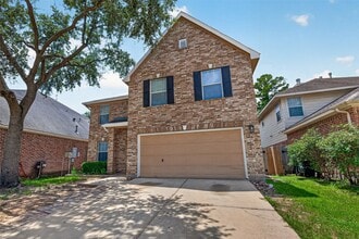 Building Photo - 10031 Magnolia Way