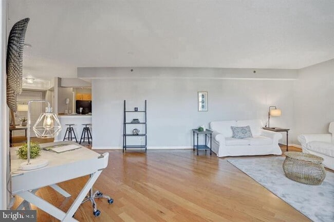 Building Photo - 1200 Braddock Pl