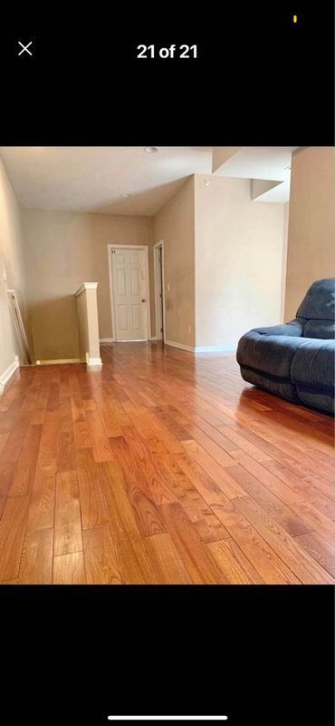 Foto del edificio - 2356 N Park Ave