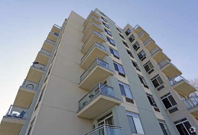 The View Luxury Apartments Staten Island Ny Building Photo The View Luxury Apartments