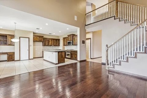 Foto del edificio - 1117 Bridle Latch Dr