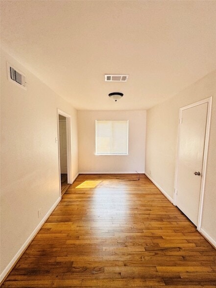 Building Photo - 3114 Healey Dr