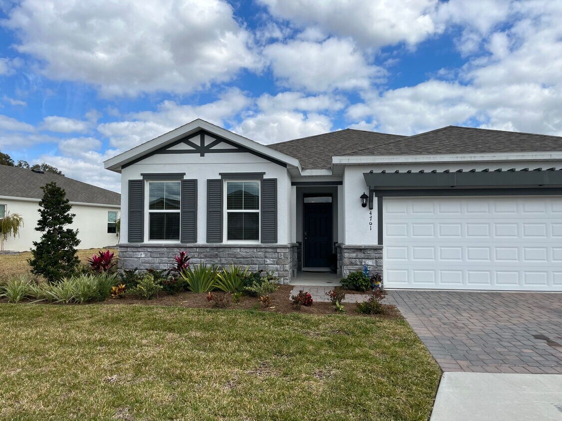 Primary Photo - 4701 NW 51st RS
