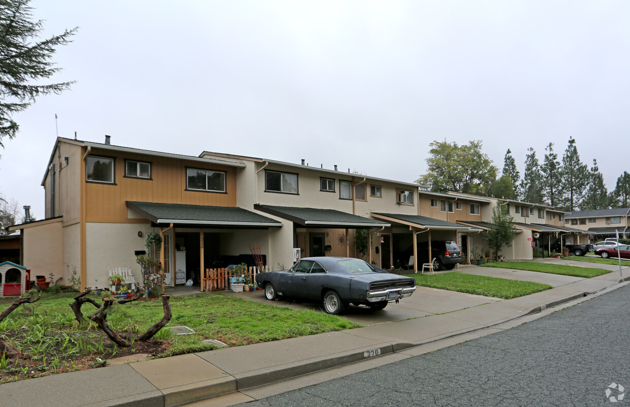 Building Photo - John Muir Town Homes