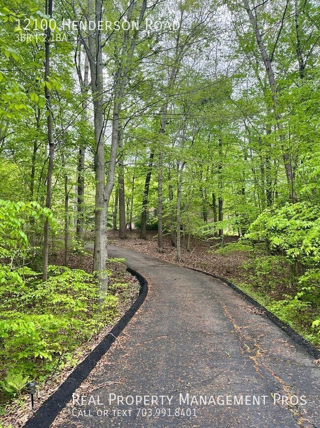 Photo - 12100 Henderson Rd House