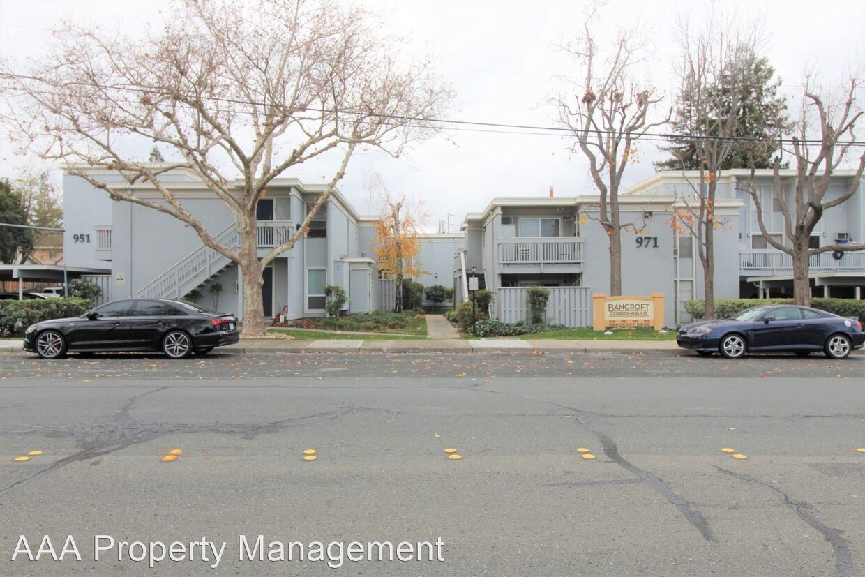 Primary Photo - 951 Bancroft Rd