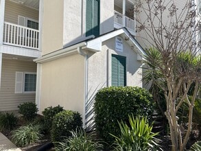 Building Photo - 1100 Commons Blvd