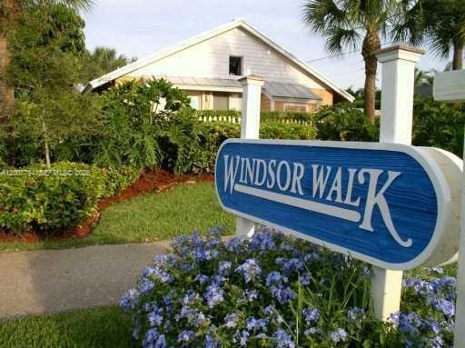 Foto del edificio - 1954 Windsor Dr