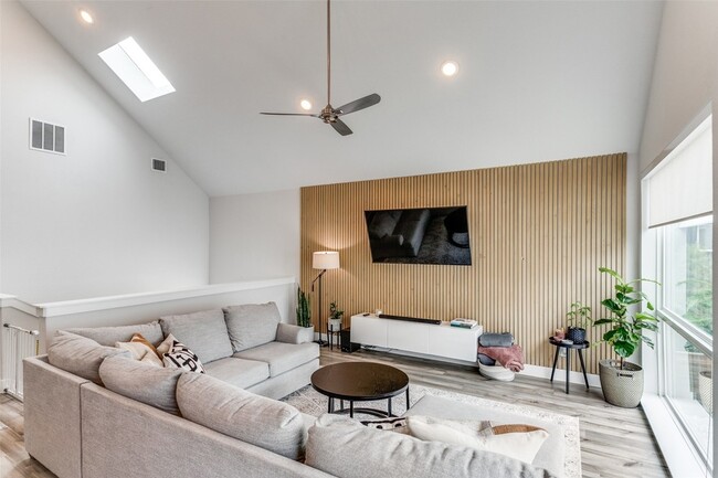 Foto del edificio - 1111 Barsotti Ct