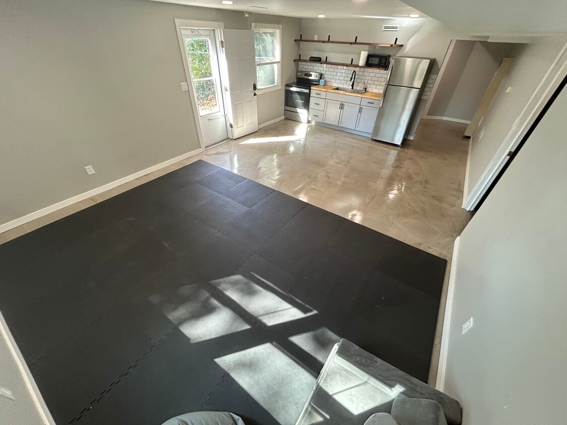 Foto principal - 801 Haid Ct