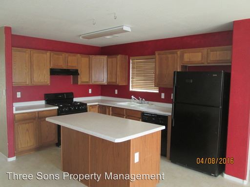Building Photo - 765 Valley Meadows Dr NE