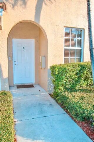 Primary Photo - 116 Lighthouse Cir