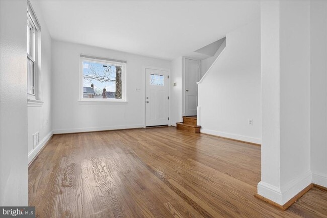 Foto del edificio - 4336 Dubois Pl SE