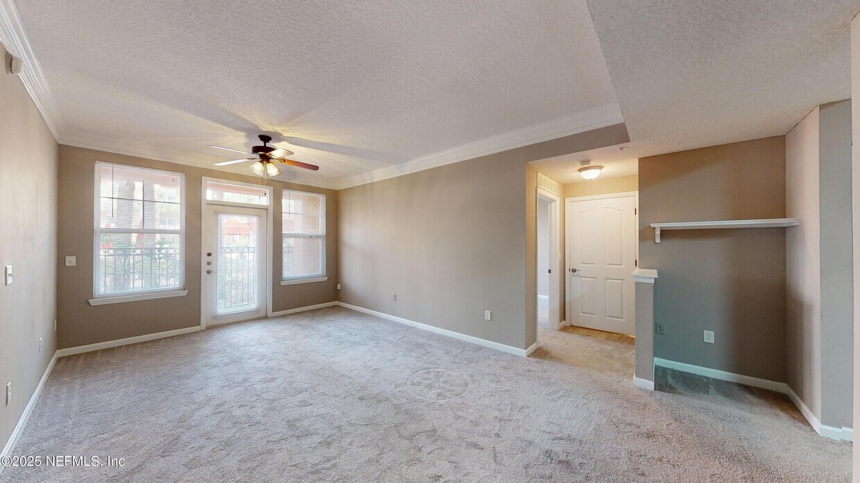 Foto principal - 10435 Mid Town Pkwy