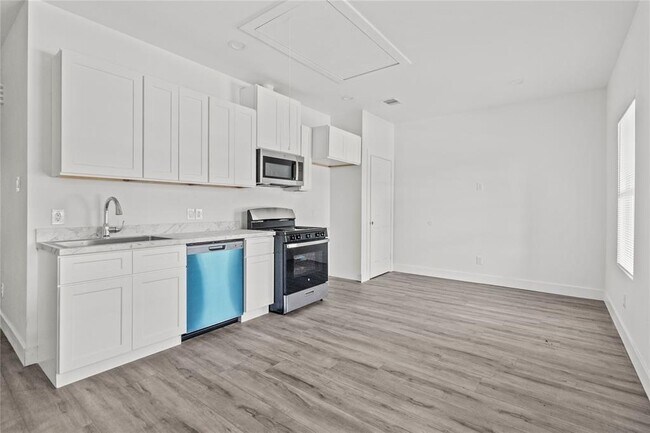 Foto del edificio - 8503 Denby St