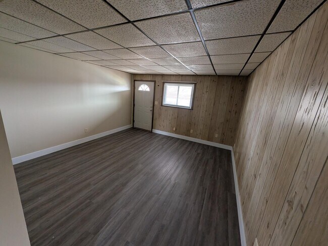 Foto del edificio - 209 W Oak St